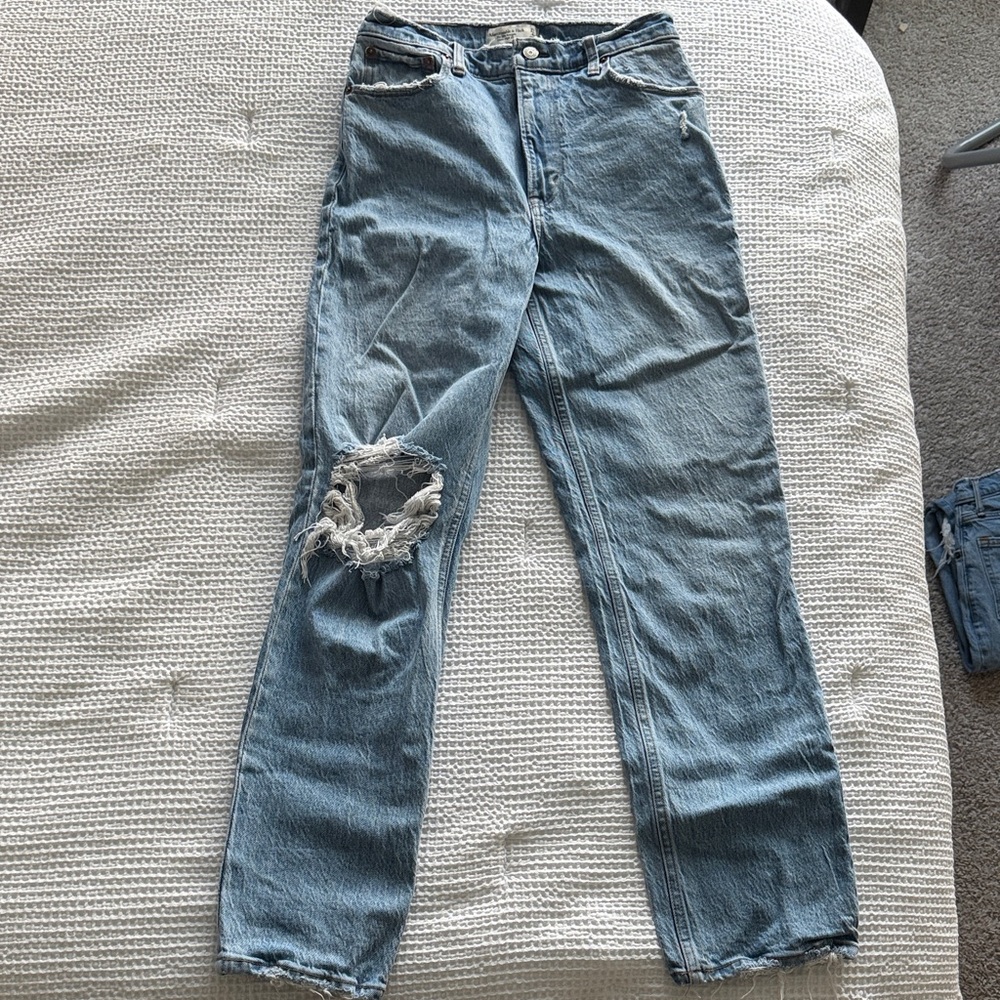 Abercrombie & Fitch 90’s Straight Ultra High Rise Jeans Size 27/4R
